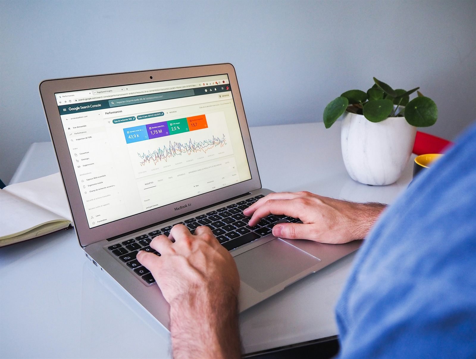 GEO vs SEO: How to Ensure ChatGPT and Perplexity Recommend Your Business